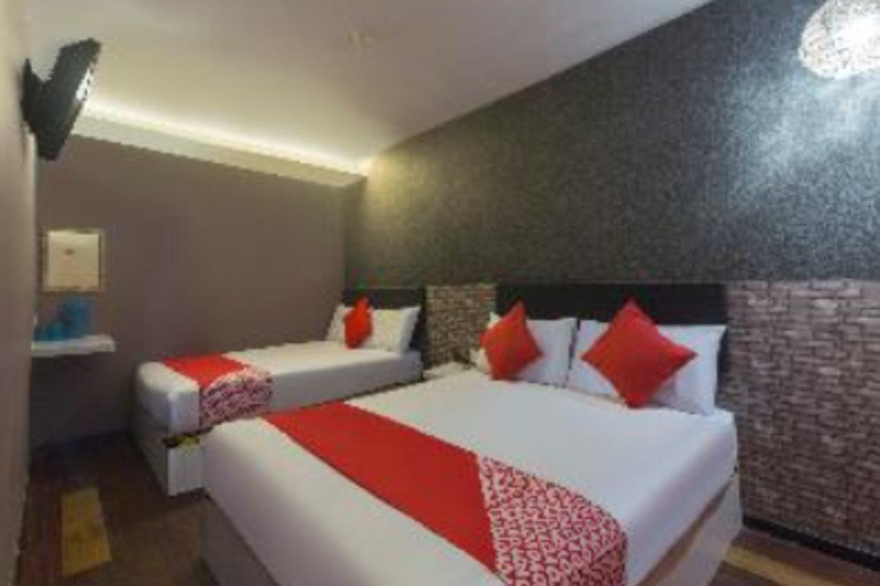 My Home Hotel @ Taman Connaught 체라스 외부 사진